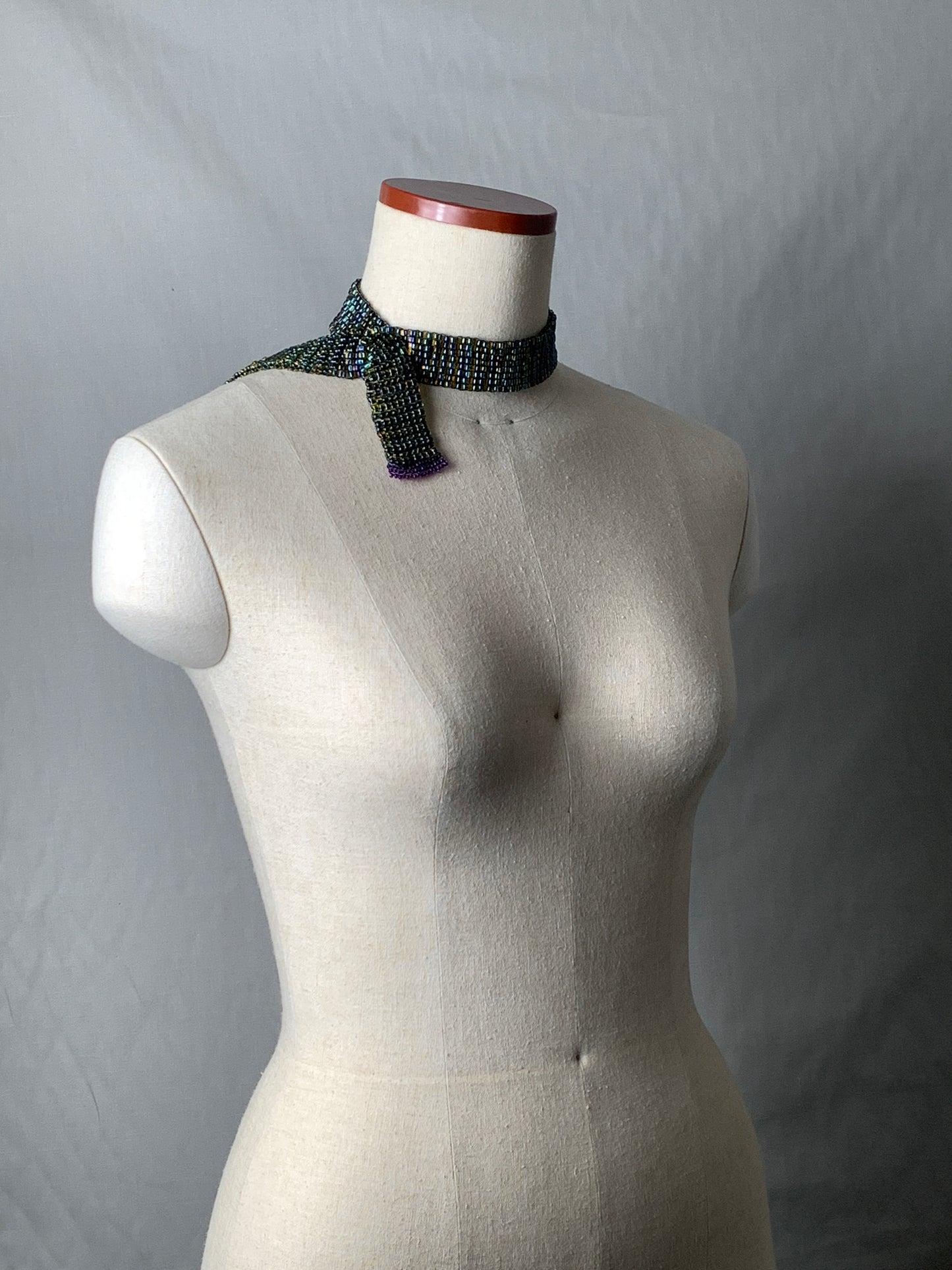 【受注販売】tie collar Triangle type A necklace navy green